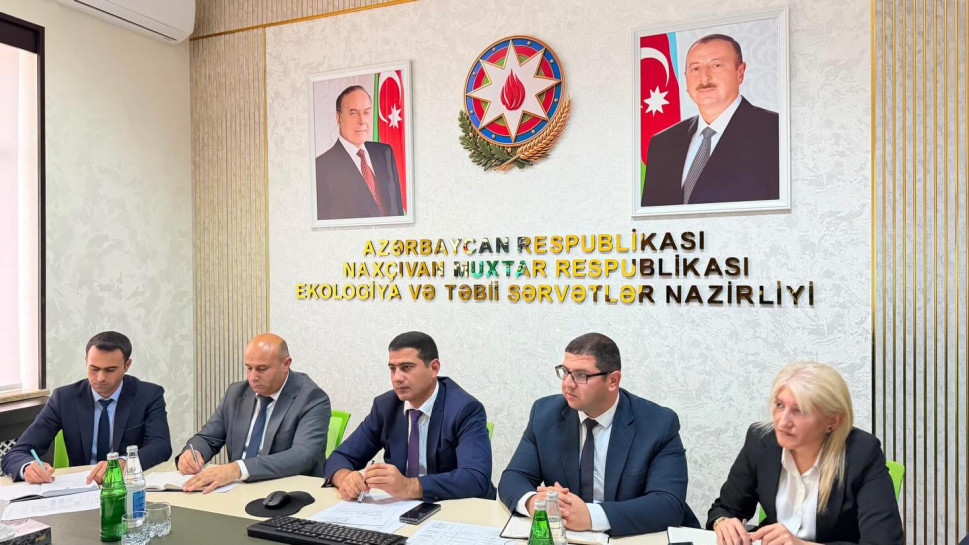 Naxçıvan Muxtar Respublikasının ekologiya və təbii sərvətlər naziri Xanlar Mustafayev 22 oktyabr 2026-cı il tarixdə Nazirliyin inzibati binasında vətəndaşları qəbul edib