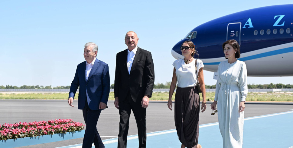Avqustun 24-də Azərbaycan Respublikasının Prezidenti İlham Əliyev və birinci xanım Mehriban Əliyeva Özbəkistanın paytaxtı Daşkənd şəhərindən Buxara şəhərinə gəliblər