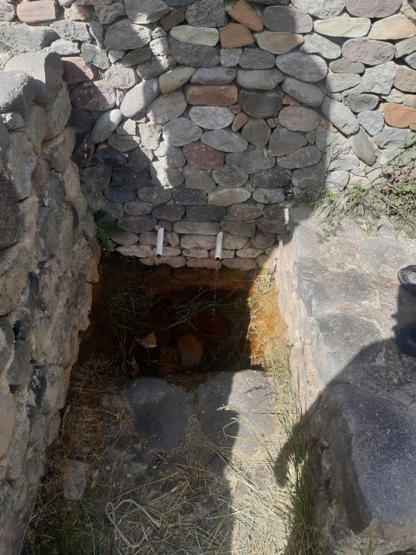 Badamlı I mineral bulağı